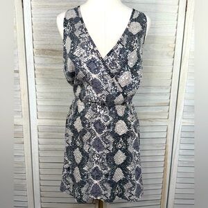 ROMEO & JULIET COUTURE Sleeveless Sequined Snakeskin Print Mini Dress-Medium